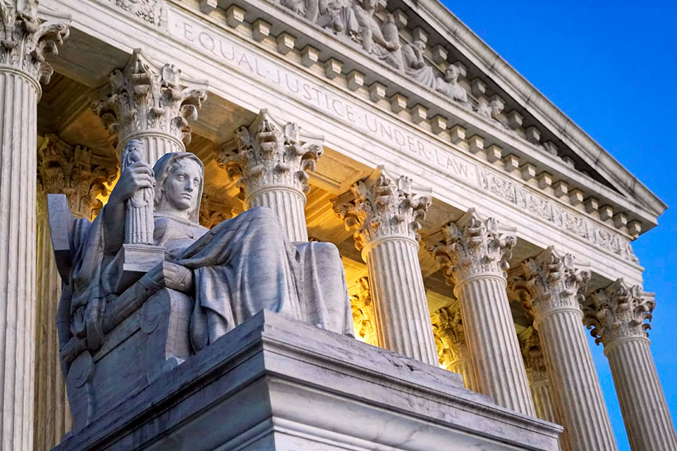 Photo of the United States Supreme Court (SCOTUS).
